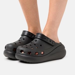 Like New Croc Crush Platforms